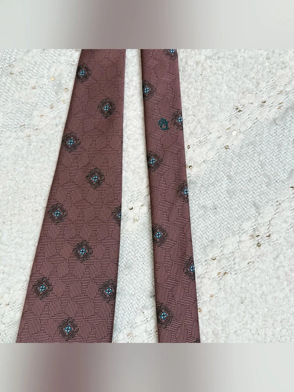 Christian Dior tie maroon, blue, red and white silk blend neck tie